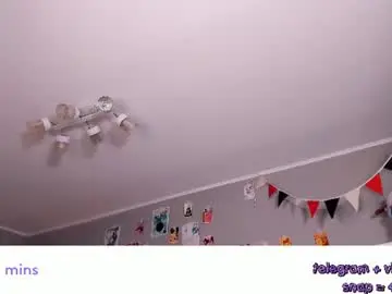 Chaturbate Free Live Porn of vivian_qwerty