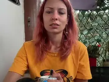 Chaturbate Watch Live Sex Cams of karoline121