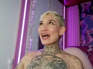 Chaturbate Free Porn Cam of everlyn_sexx