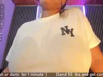 Chaturbate Adult Video Chat of morochaa_fire
