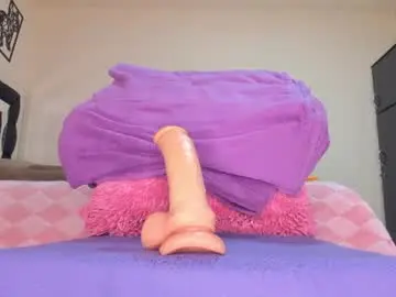 Chaturbate Free Live Porn of rachel__milfy