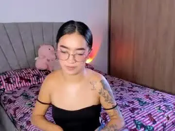 Chaturbate Adult Video Chat of sarah_stone15