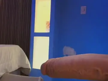 Chaturbate Free Porn Cam of antonellagarcia0