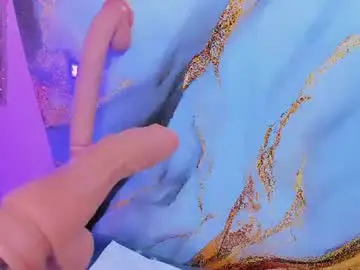 Chaturbate Free Live Porn of ary__cherry