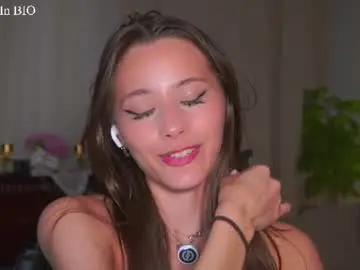 Chaturbate Live Sex of falinecrosthwaite
