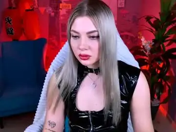 Chaturbate Adult Video Chat of hyileyclark