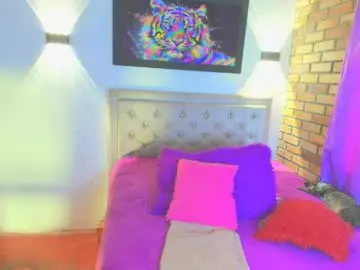 Chaturbate Free Live Porn of perla_kpop_