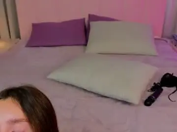 Chaturbate Live Porn of ariana_petite