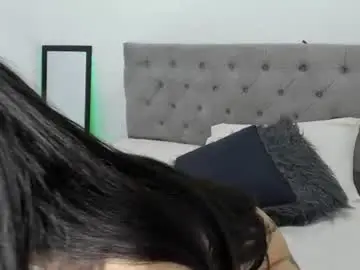 Chaturbate Adult Video Chat of henlly22
