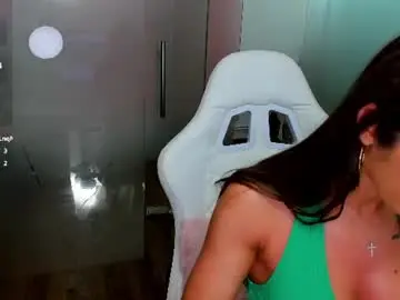 Chaturbate Live Sex Cam of anyarayne
