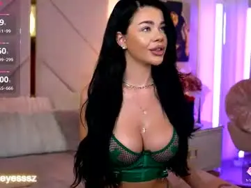 Chaturbate Best live sex cam show of alexaheyess