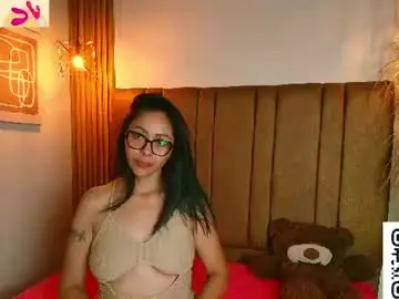 Chaturbate Free Live Porn of mia_colliins__