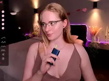 Chaturbate Free Porn Cam of sheslinki