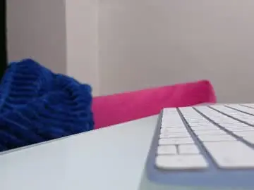 Chaturbate Nude Webcam of miamiworld
