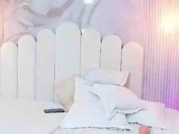Chaturbate Live Sex Cam of violet_lexi