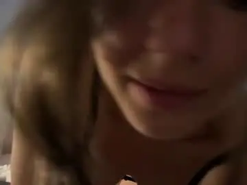 Chaturbate Adult Video Chat of imsonaive19
