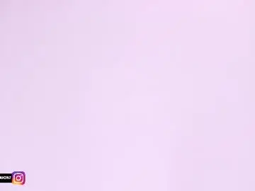 Chaturbate Live Sex Cam of hanna_moonlight_