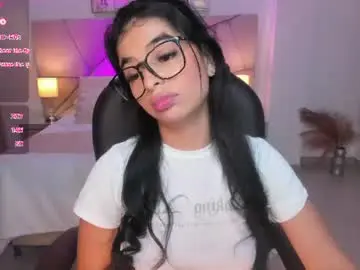 Chaturbate Live Sex Cam of melina_rouge