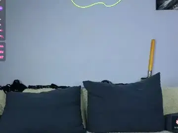 Chaturbate Live Sex Cam of hotlaracroft