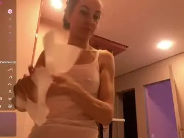 Chaturbate Live Sex Cam of crystallana