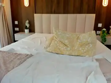 Chaturbate Free Live Porn of saradiamond01