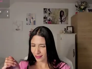 Chaturbate Live Sex Cam of cristamunez