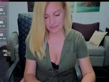 Chaturbate Adult Video Chat of mira_whitme
