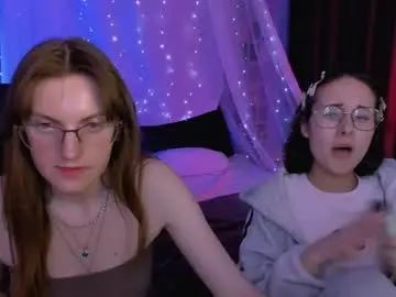 Chaturbate Sex Cam of mona_cloud