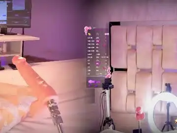 Chaturbate Live Sex Cam of victorianoir_