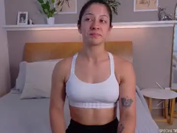 Chaturbate Live Porn of sarah_rayy