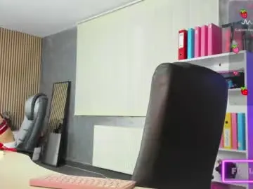 Chaturbate Live Sex Cam of evanoellex