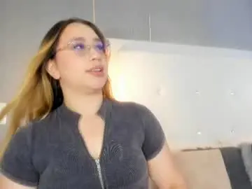 Chaturbate Live Sex Cam of ximenanoah