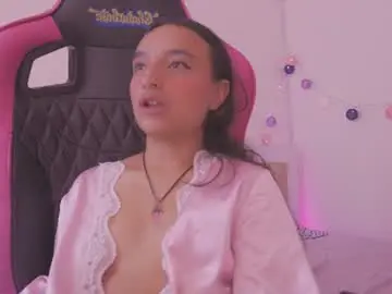Chaturbate Live Sex Cam of emily_jonexs_