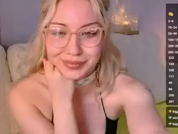 Chaturbate Adult Video Chat of leyalayla