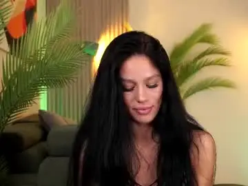 Chaturbate Best live sex cam show of yaracrave