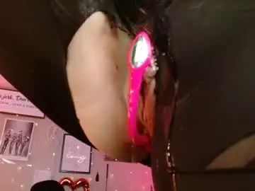 Chaturbate Adult Video Chat of milf_lacey