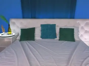 Chaturbate Free Live Porn of evelina_chapman