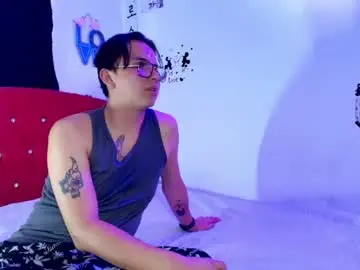 Chaturbate Watch Live Sex Cams of husbands_horny