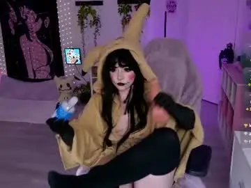Chaturbate Adult Webcam of crimsonkitten