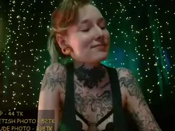 Chaturbate Free Porn Cam of littlespacemouse