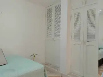 Chaturbate Free Porn Cam of jess1ca_herrera