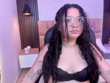 Chaturbate Sex Chat of annyhills1