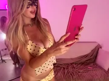 Chaturbate Sex Chat of alinaluxx