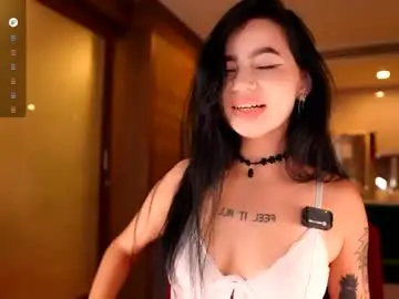 Chaturbate Live Sex Cam of yuna_leen