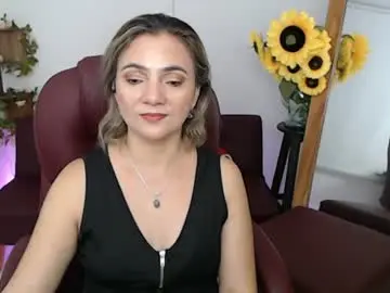 Chaturbate Best live sex cam show of rebeca_milf