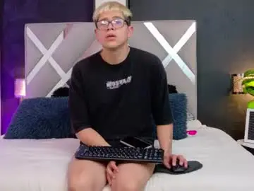 Chaturbate Live Sex of evie_demn