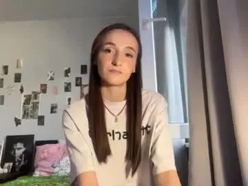 Chaturbate Free Porn Cam of myrtiemcgivney