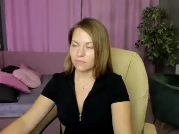 Chaturbate Nude Webcam of kira_miragee