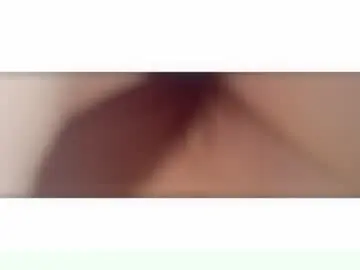 Chaturbate Live Sex Cam of claire_moulin