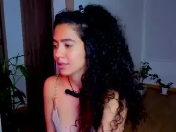 Chaturbate Adult Webcams of maithe_perroni